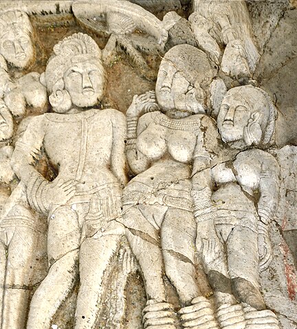 Ashoka-with-his-Queens-at-Sannati-Kanaganahalli-Stupa